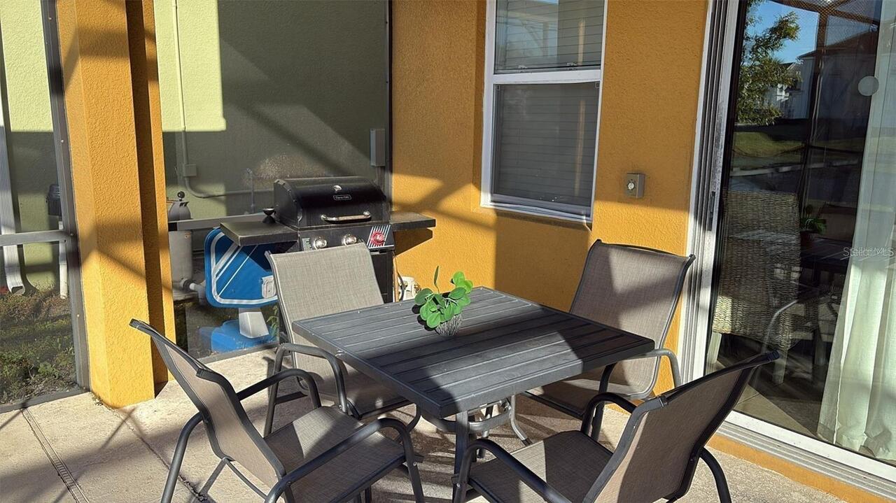 Listing Photo 8