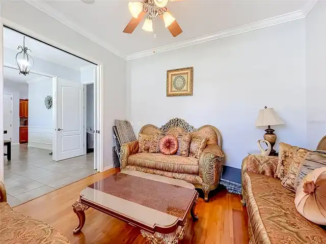 Listing Photo 7