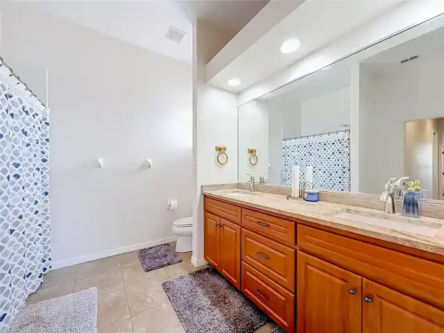 Listing Photo 43