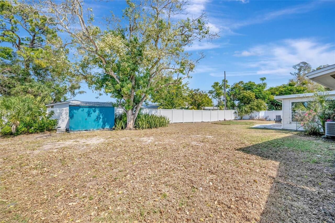 Listing Photo 32