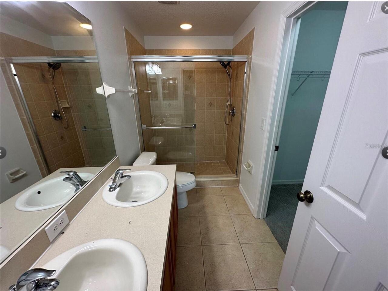 Listing Photo 11