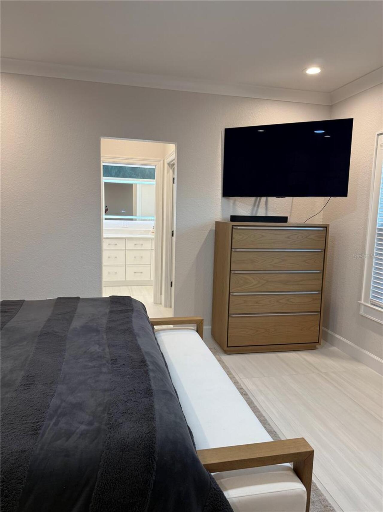 Listing Photo 33