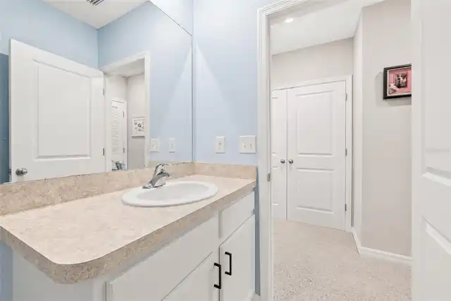 Listing Photo 32