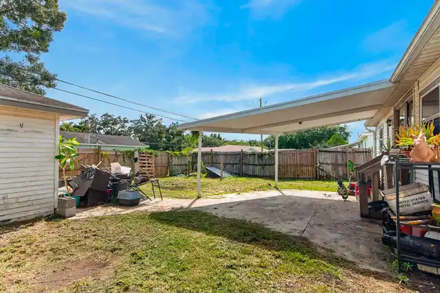 Listing Photo 18