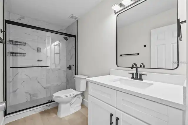 Listing Photo 9