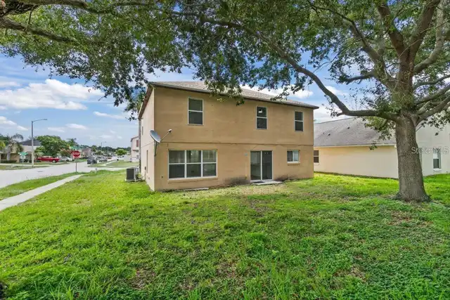Listing Photo 28