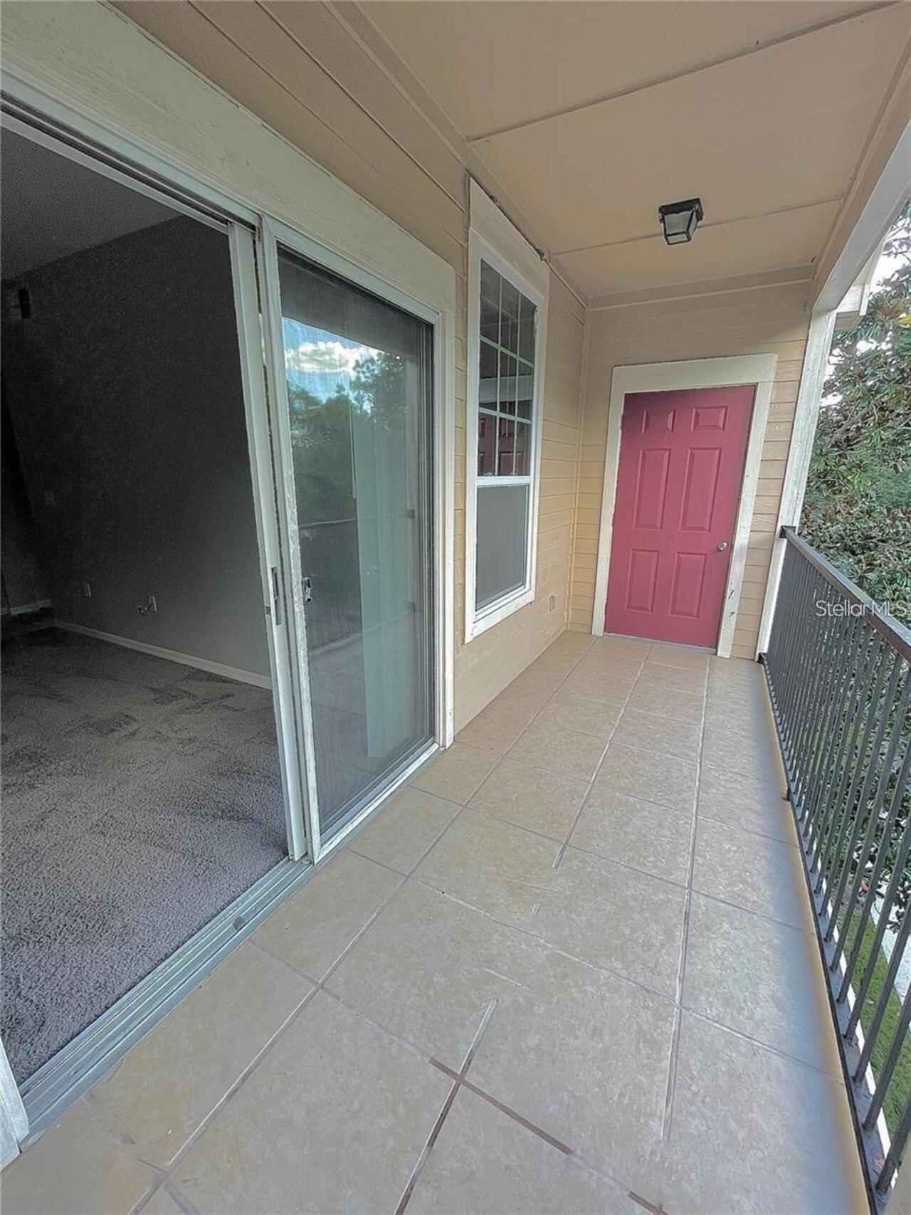 Listing Photo 8