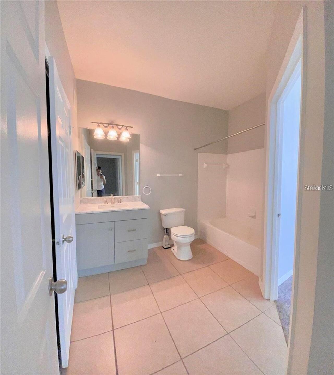 Listing Photo 16