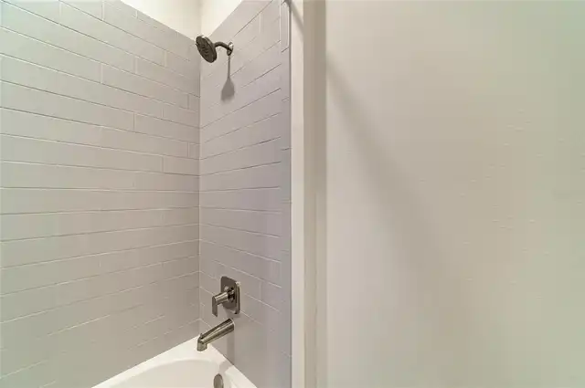 Listing Photo 37