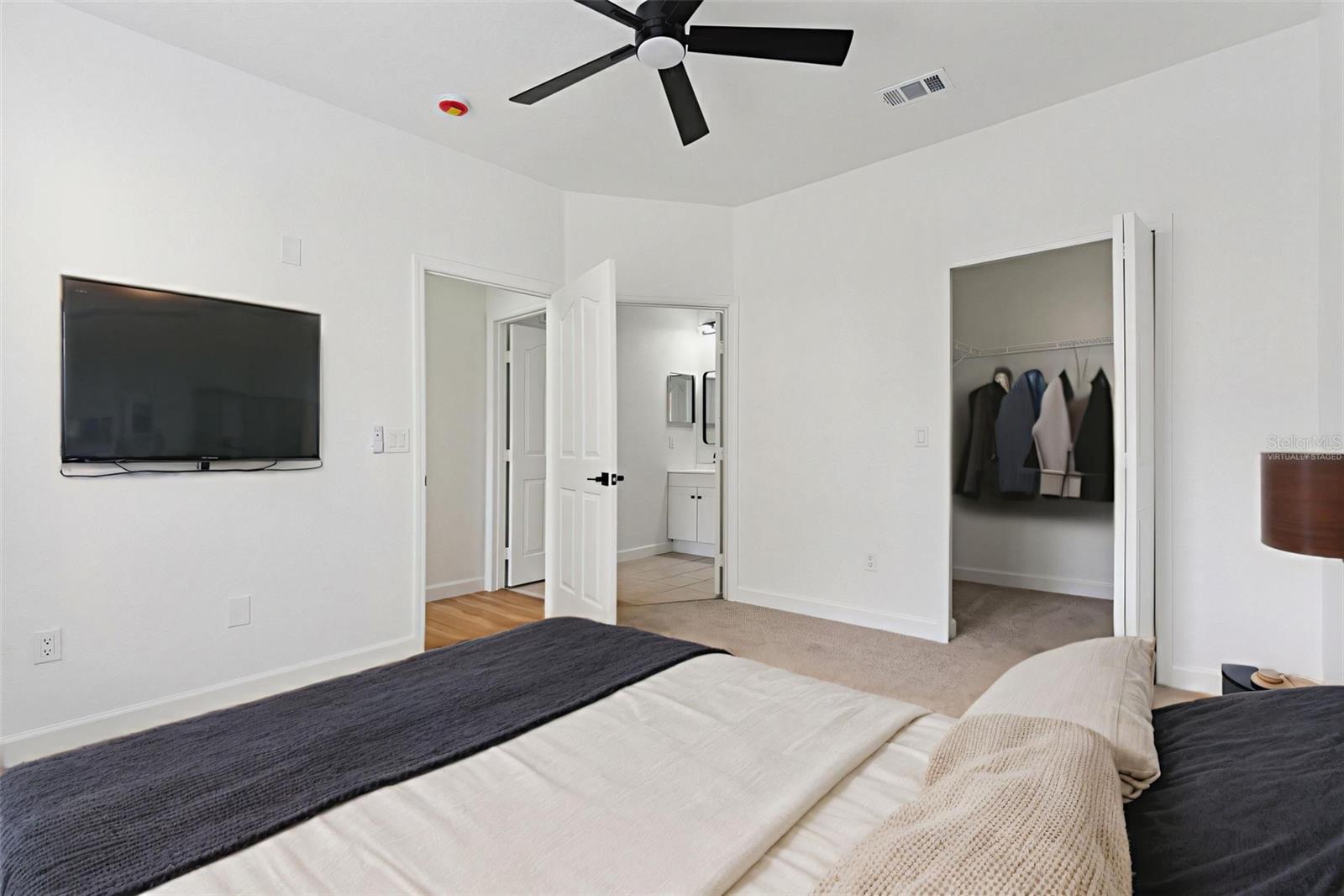 Listing Photo 16