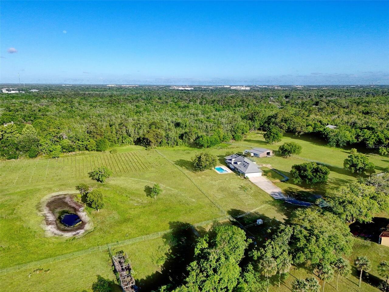 Listing Photo 8