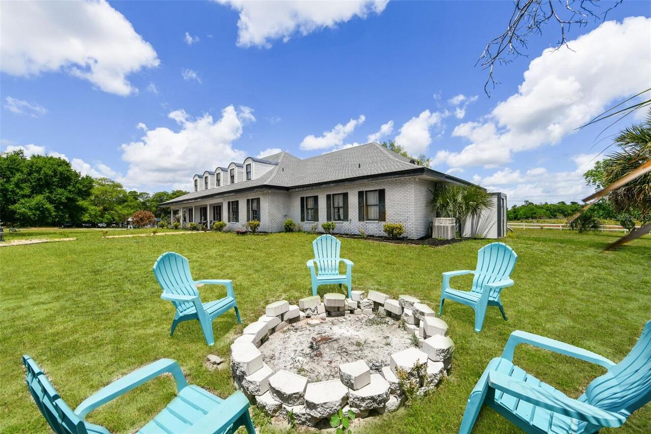 Listing Photo 17