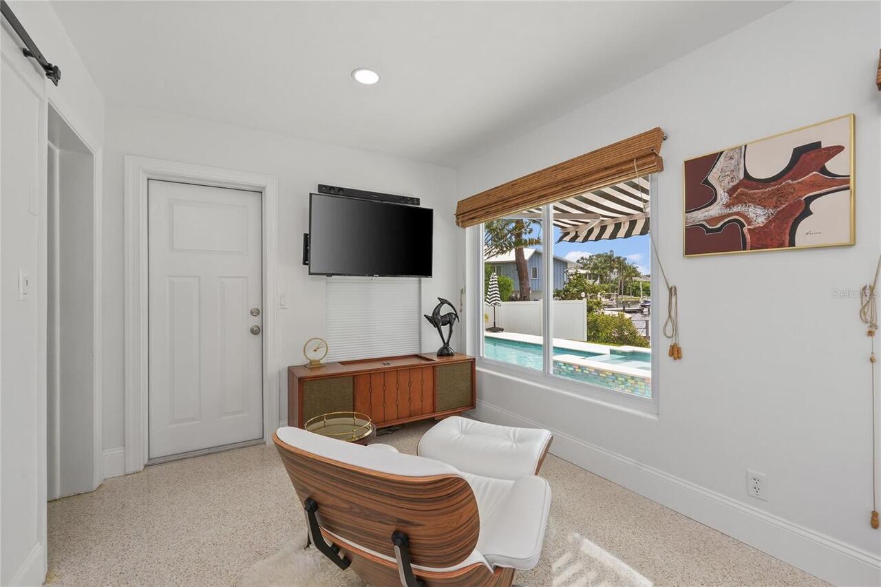 Listing Photo 31
