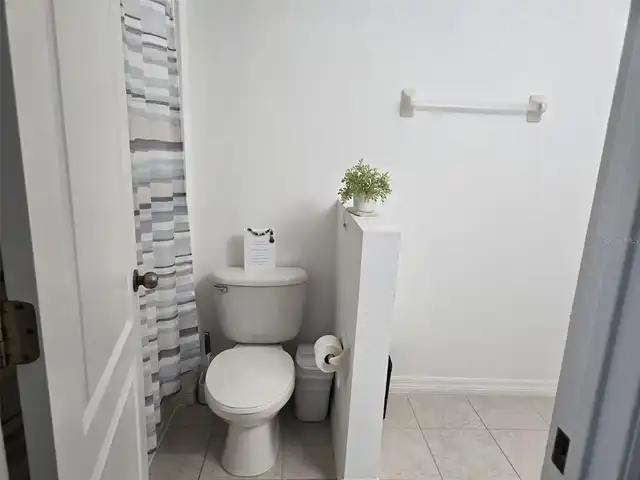 Listing Photo 12