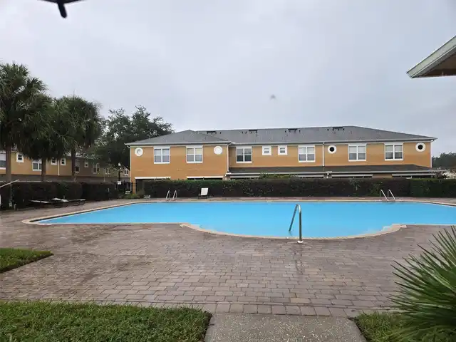 Listing Photo 15