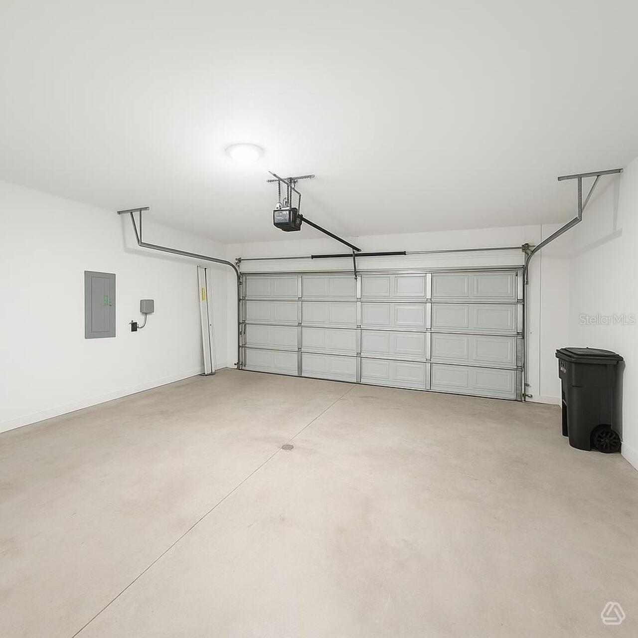 Listing Photo 17
