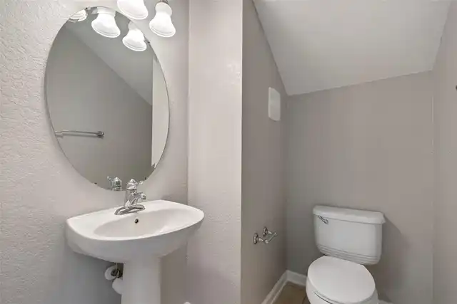 Listing Photo 15