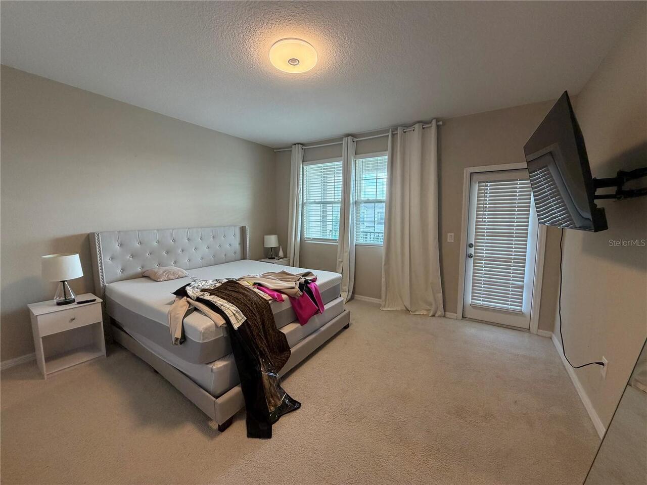 Listing Photo 10