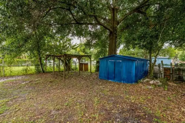 Listing Photo 32