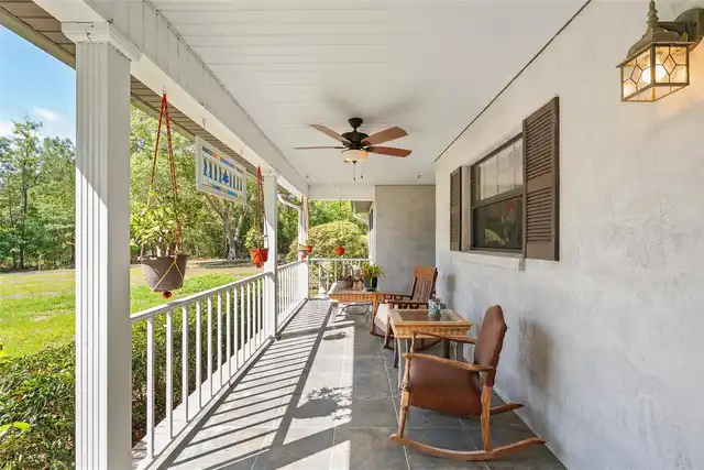 Listing Photo 14