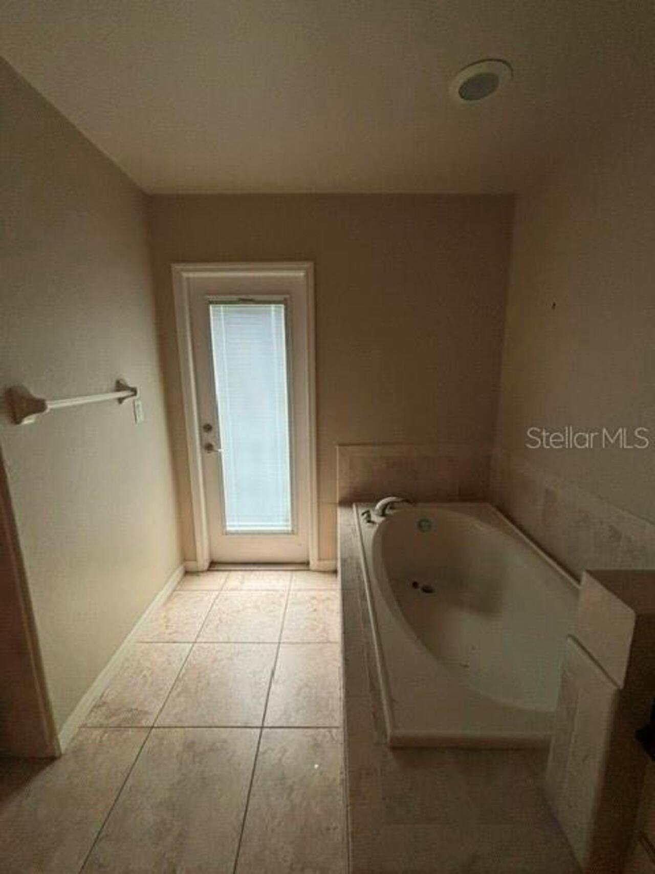 Listing Photo 20