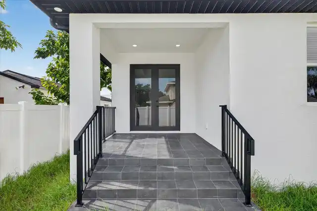 Listing Photo 43