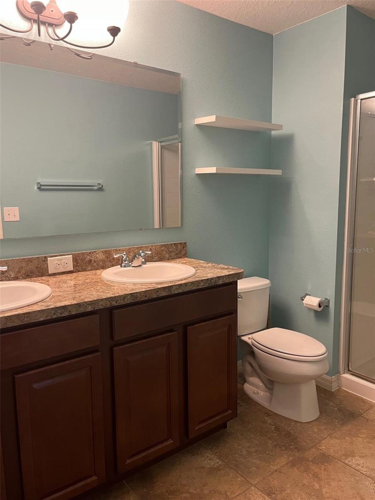 Listing Photo 10