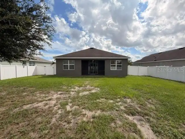 Listing Photo 16