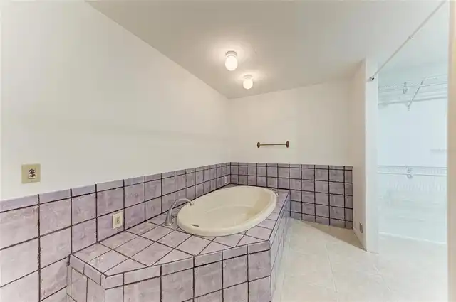 Listing Photo 31