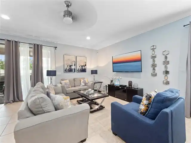 Listing Photo 17
