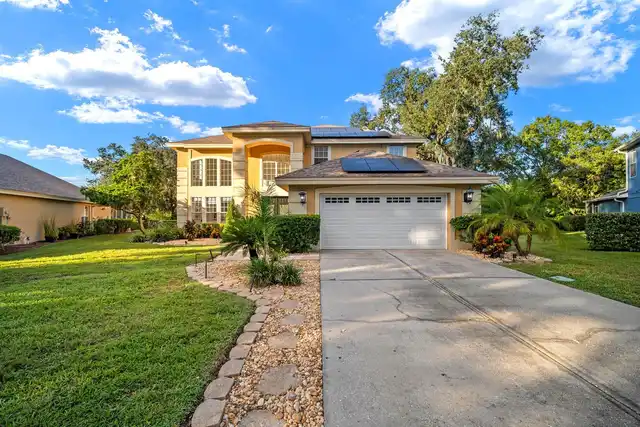 Valrico Real Estate