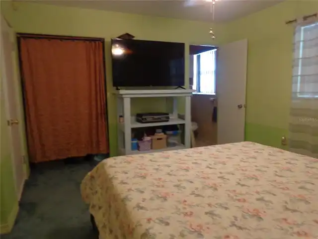 Listing Photo 16