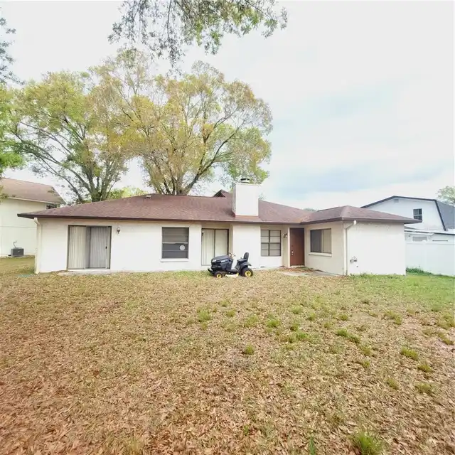 Listing Photo 6