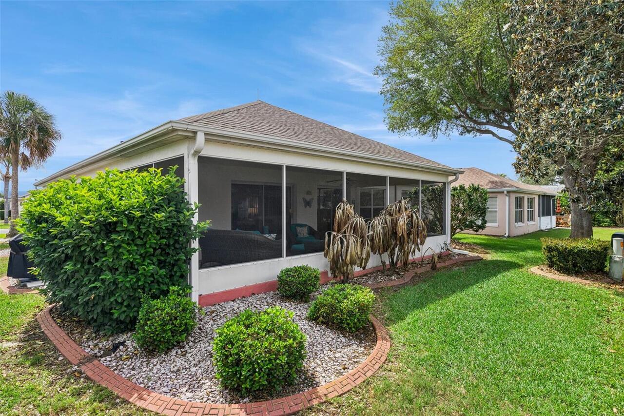 Listing Photo 16