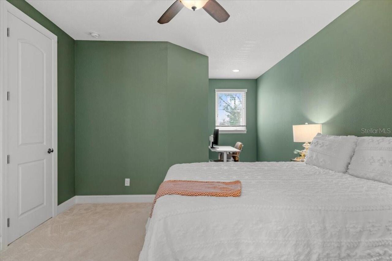 Listing Photo 28