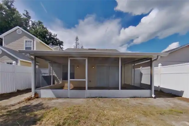 Listing Photo 16
