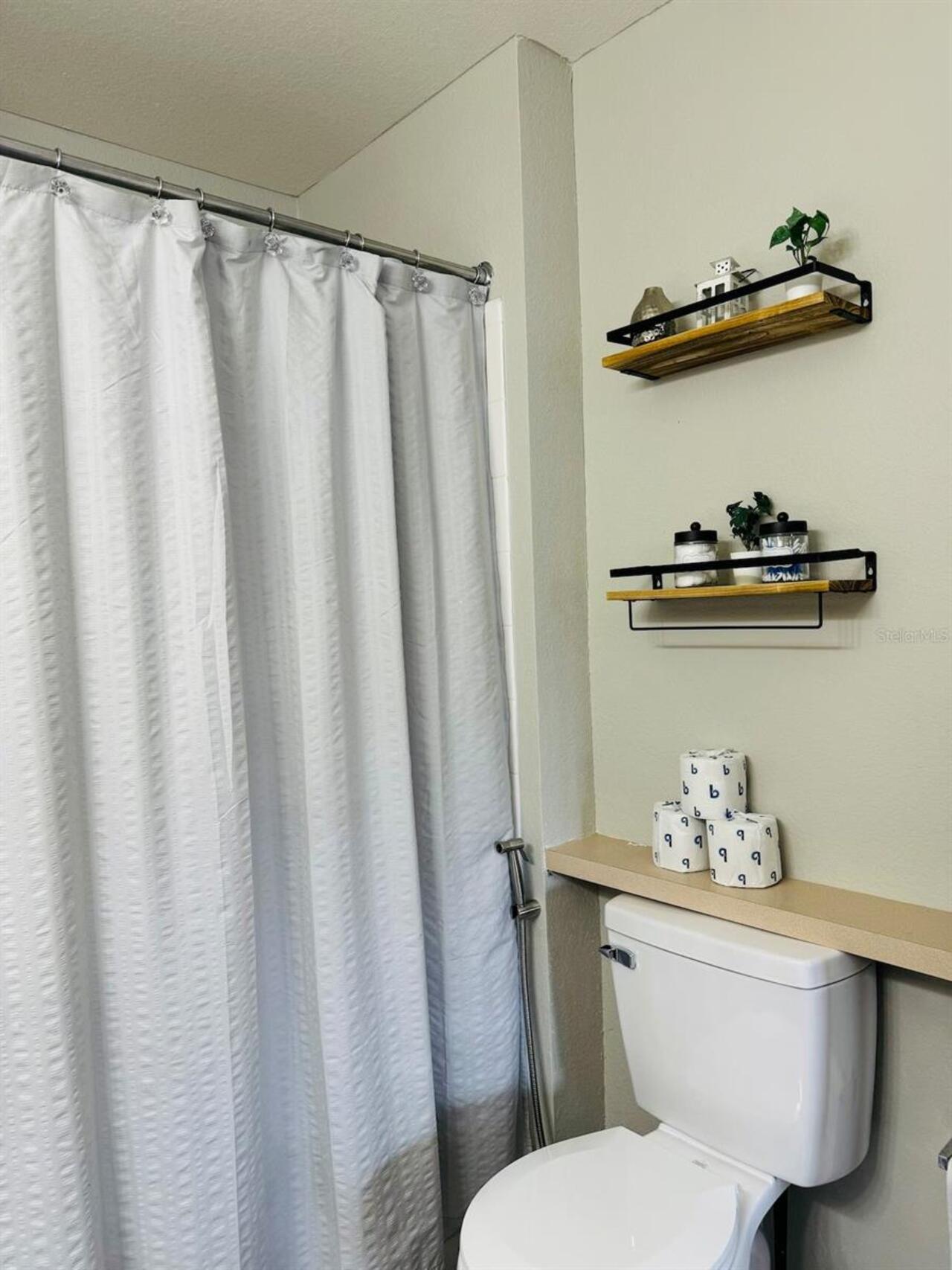 Listing Photo 22