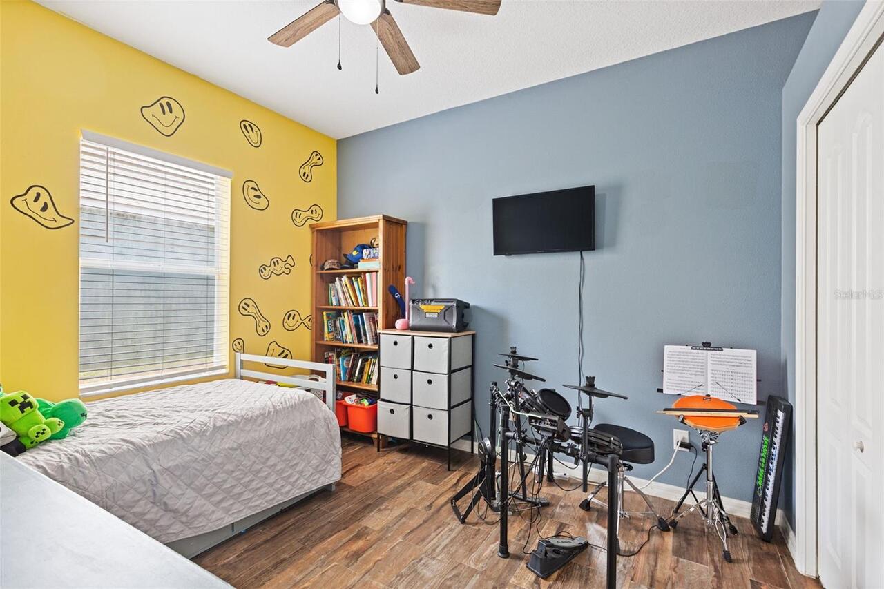 Listing Photo 18