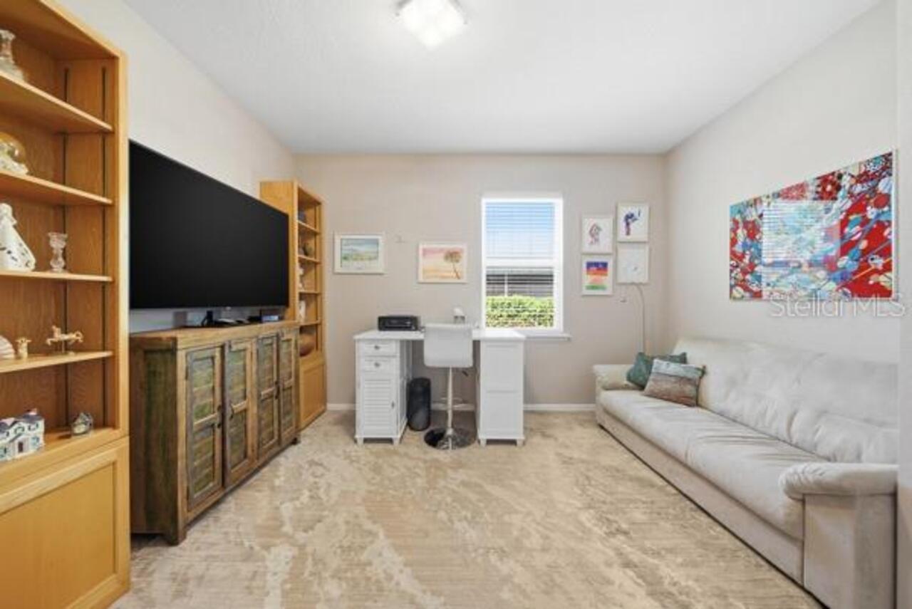 Listing Photo 18