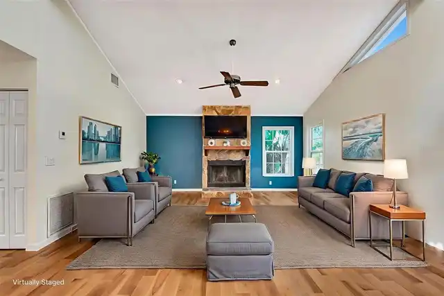 Listing Photo 18