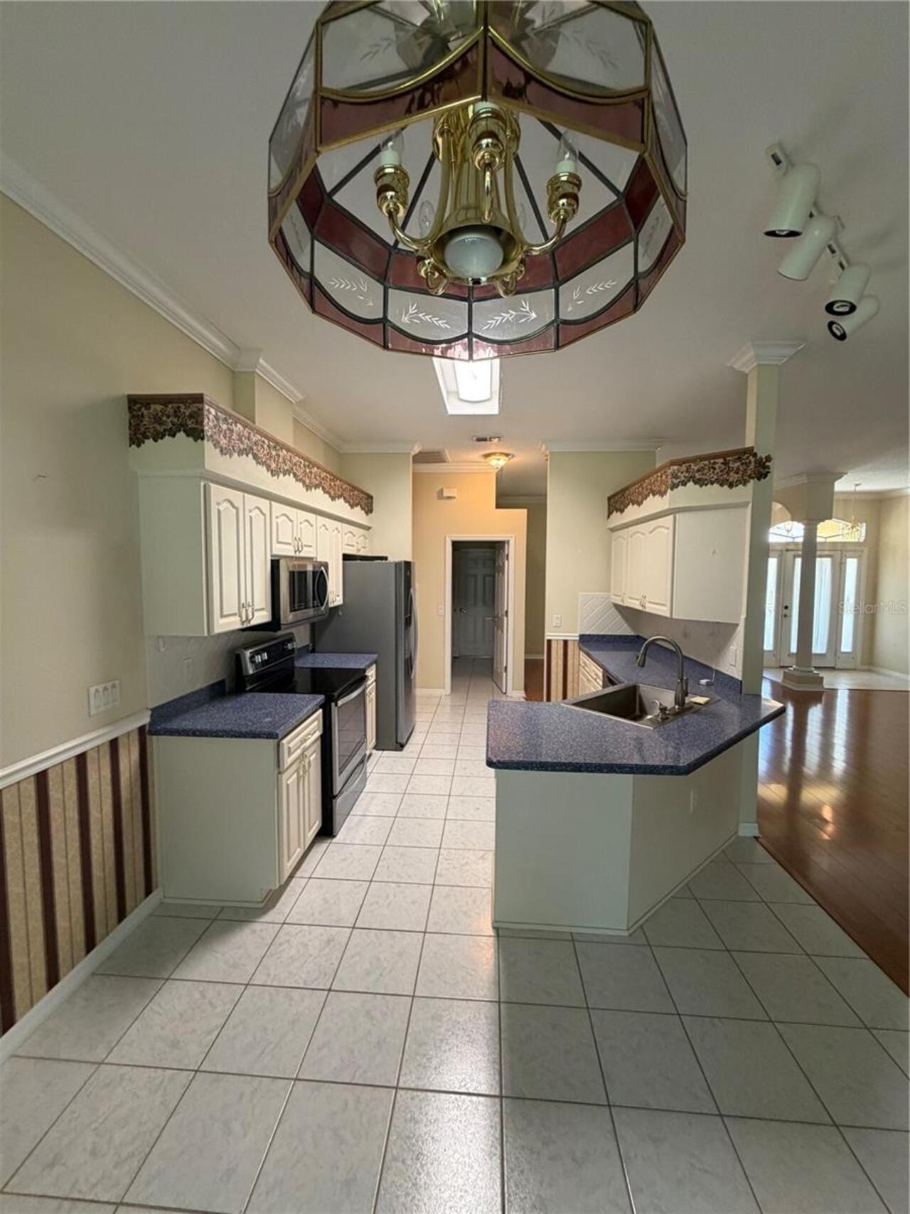 Listing Photo 15