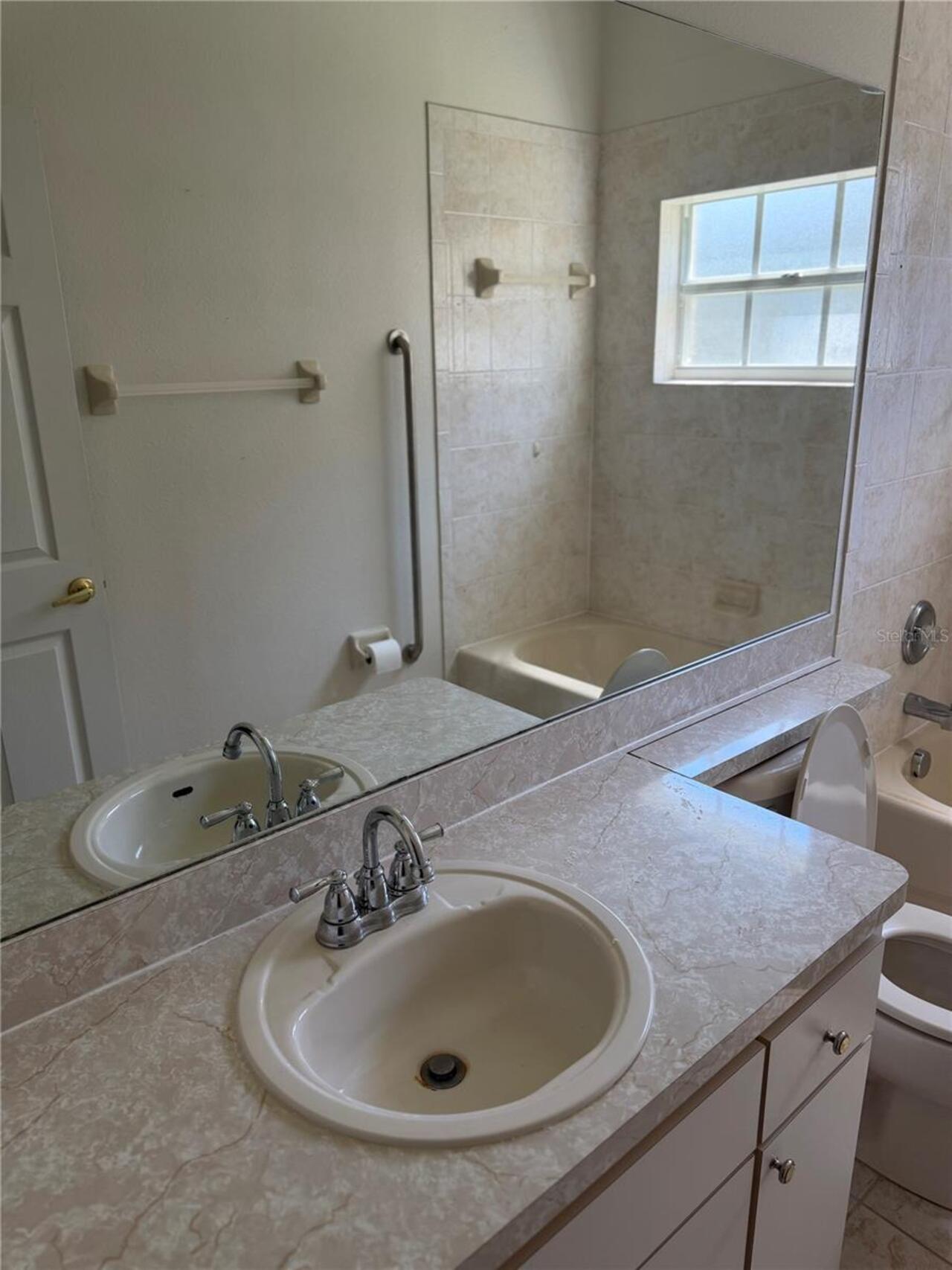 Listing Photo 20