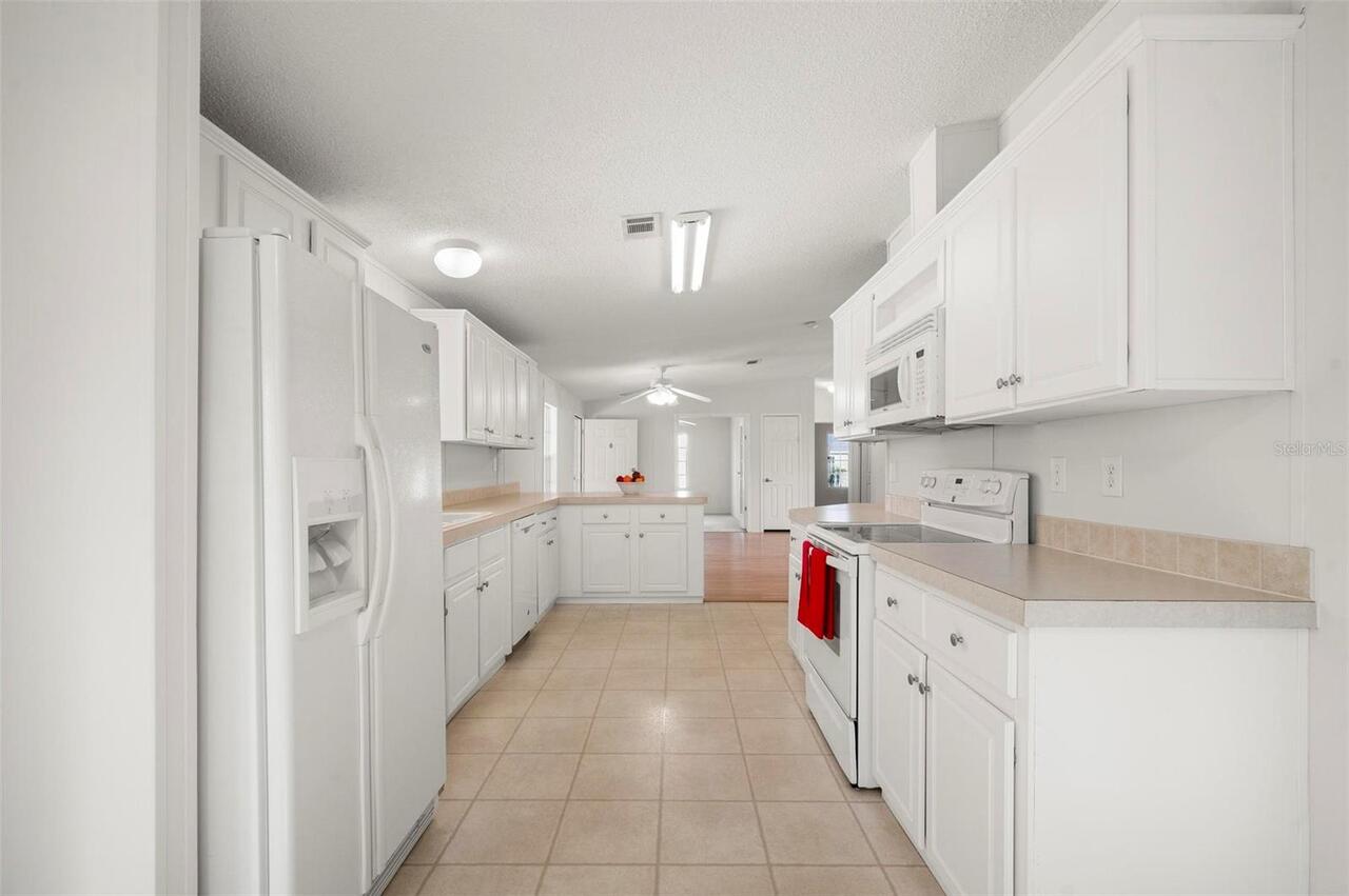 Listing Photo 17