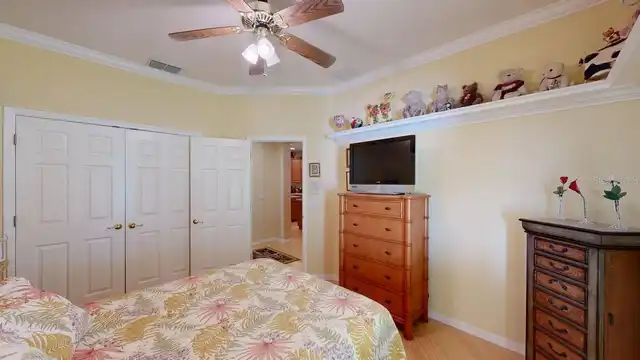 Listing Photo 34
