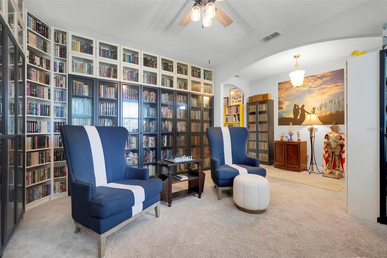 Listing Photo 10
