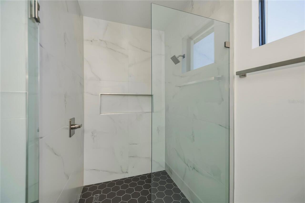 Listing Photo 42