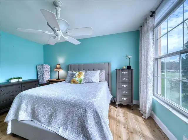 Listing Photo 19