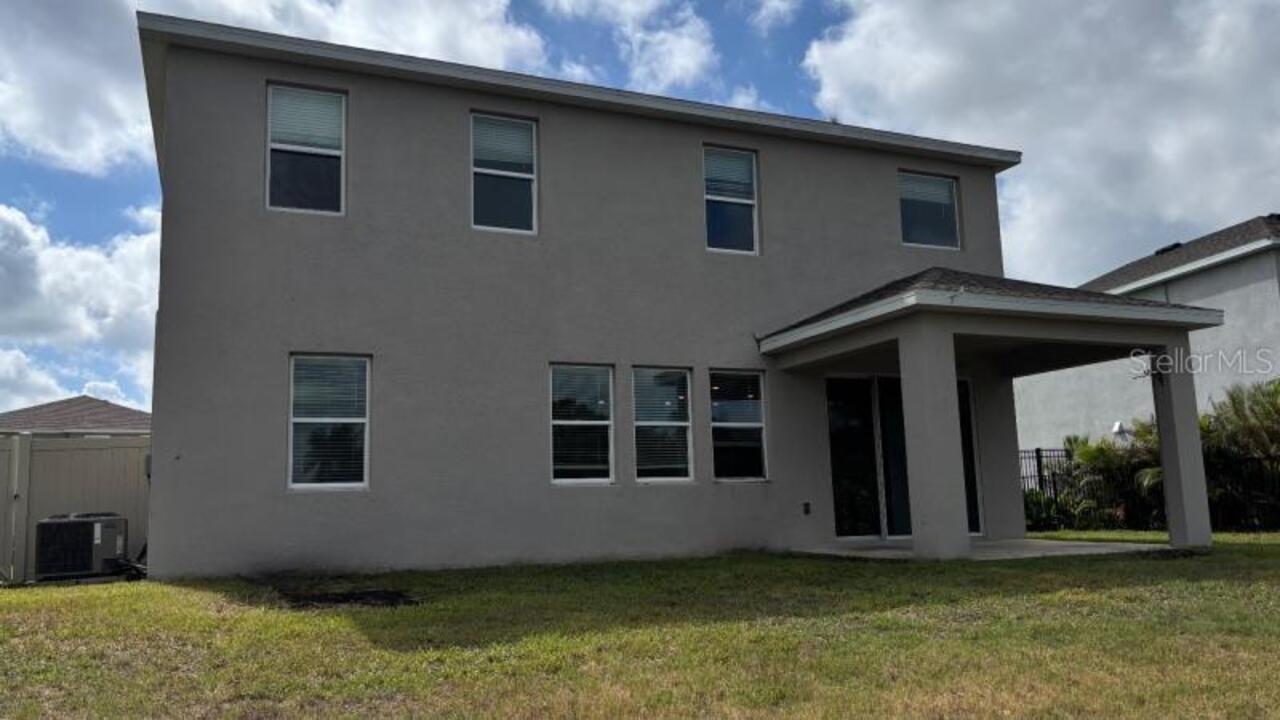 Listing Photo 17