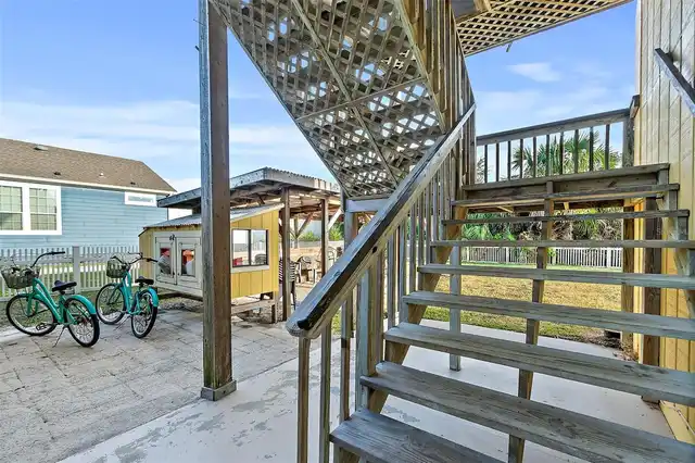 Listing Photo 23