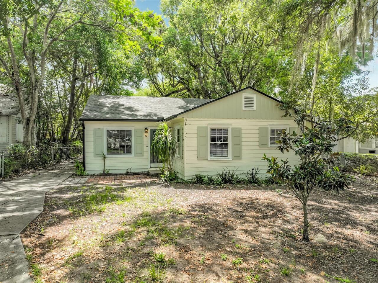 3BR, Residential Lease, 1BA, $2,250
Read More